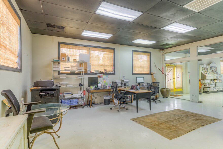 More Photos Of 478 N Hollywood St, Memphis Flex For Lease