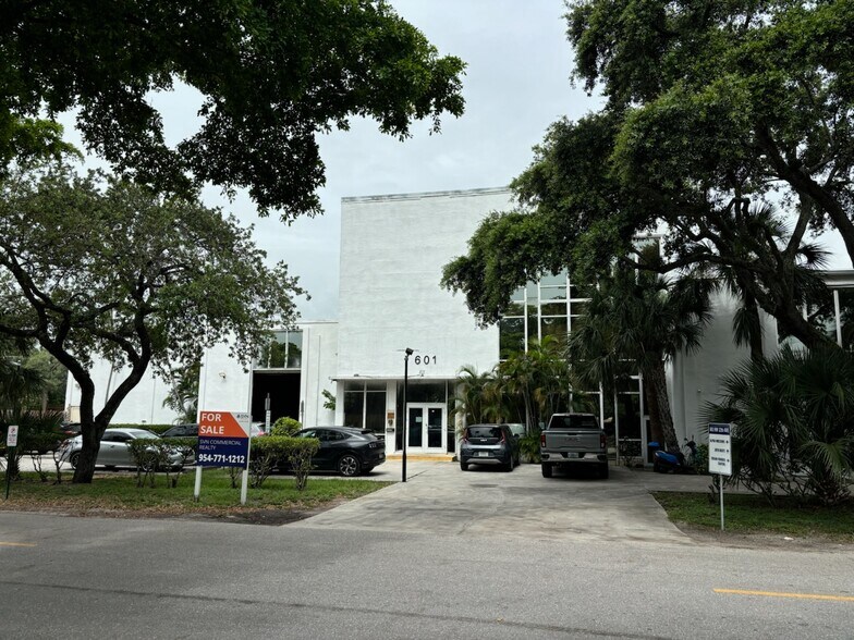 More Photos Of 601 NW 12th Ave, Pompano Beach Warehouse For Sale