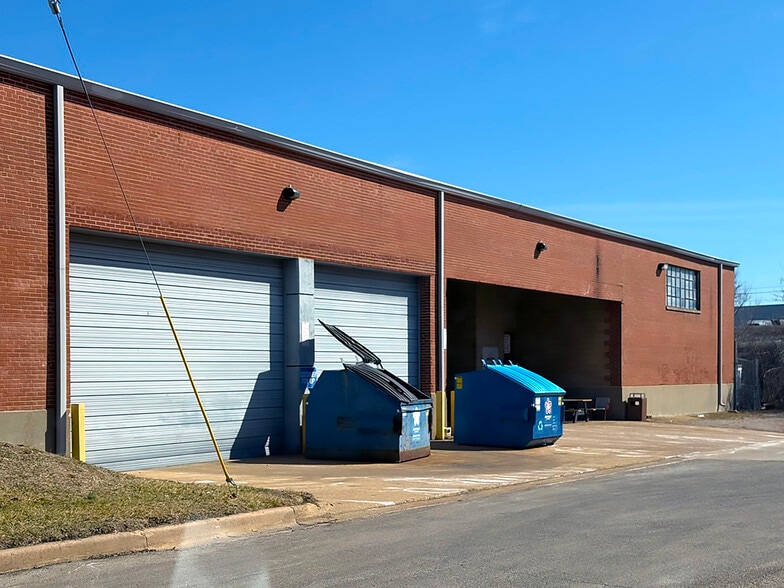 More Photos Of 1424 Talmage, Saint Louis Warehouse For Lease