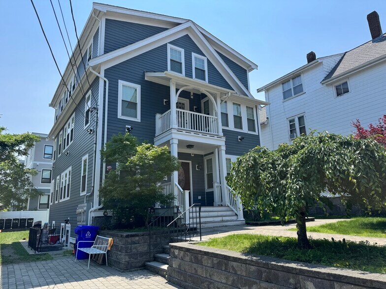 More Photos Of 11-13 Pierce st, Boston Apartments For Sale