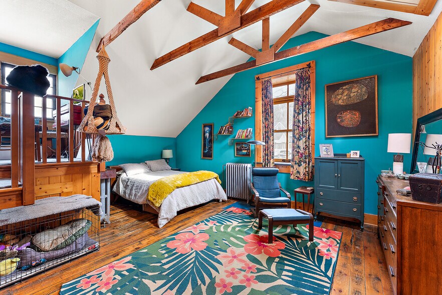 More Photos Of 1105 W 4th St, Red Wing Hospitality For Sale