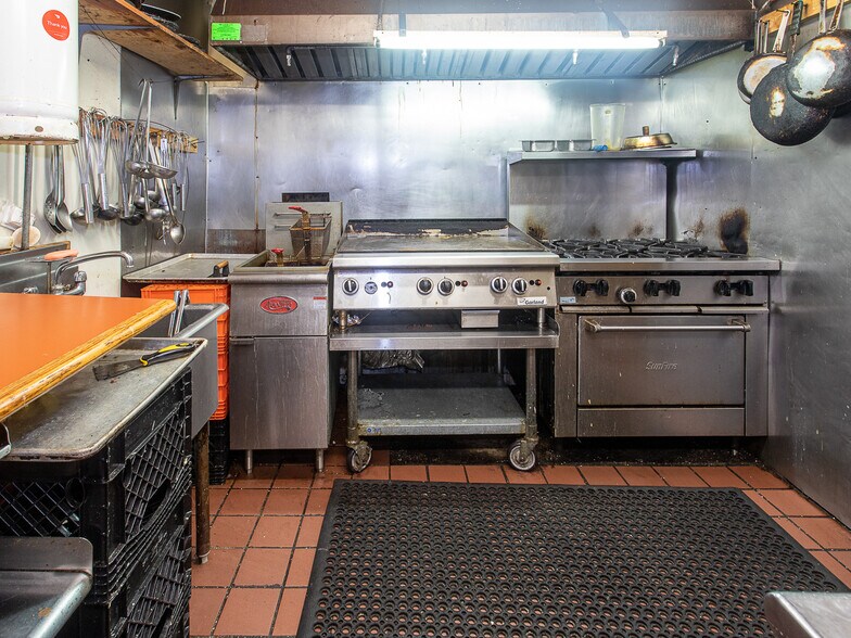 More Photos Of 1132 W Main St, Norristown Apartments For Sale