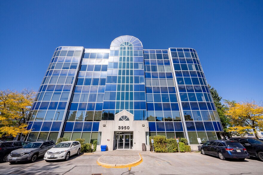 More Photos Of 3950 14th Ave, Markham Medical For Sale
