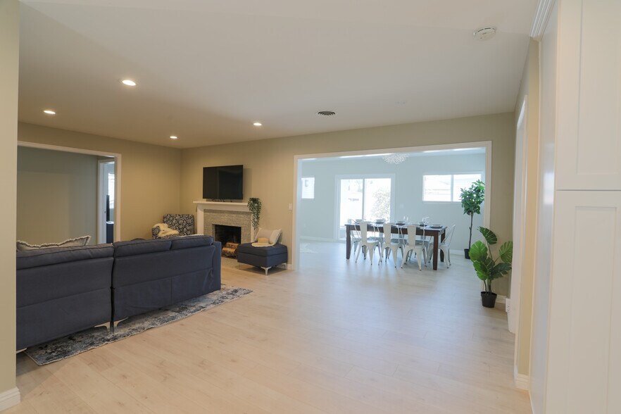 More Photos Of 1227 E Grovecenter St, West Covina Specialty For Sale