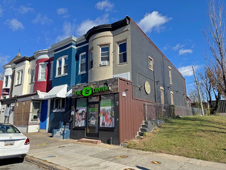 More Photos Of 2527 Greenmount Ave, Baltimore Loft Creative Space For Lease