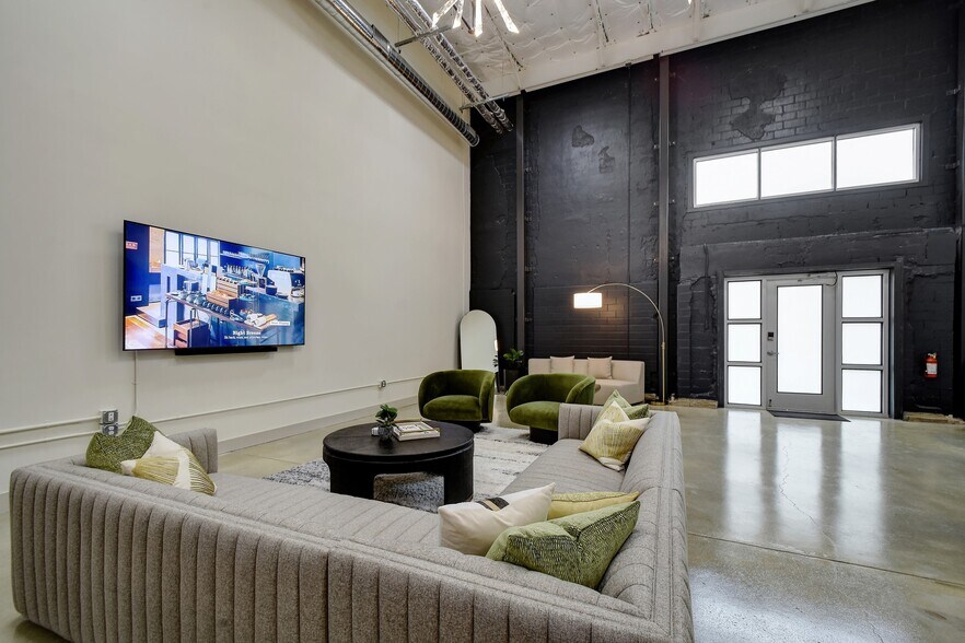 More Photos Of 215 Coca Cola Pl, San Antonio Apartments For Lease