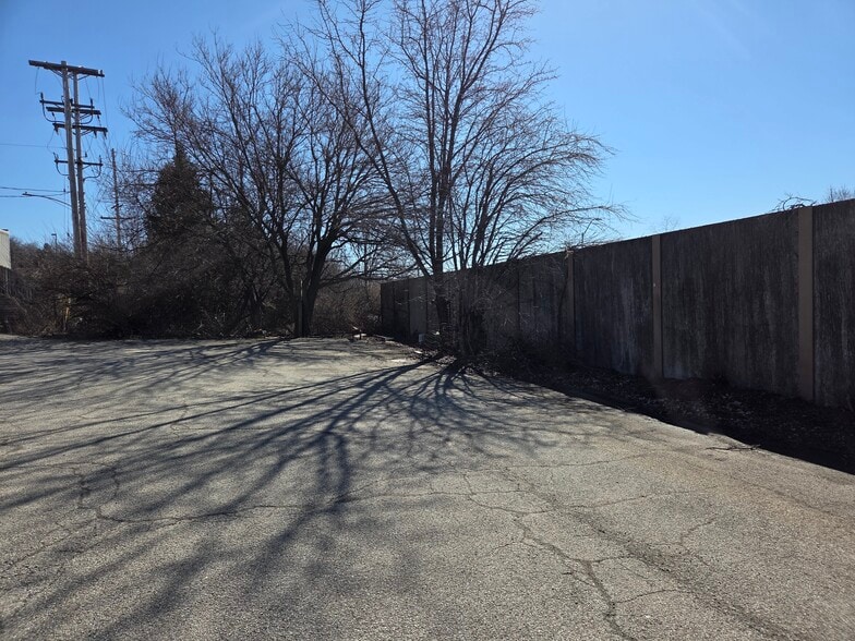More Photos Of 2540 Woodstock Ave, Pittsburgh Religious Facility For Sale
