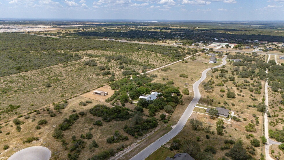 More Photos Of 2234 Highway 90 w, Castroville Flex For Sale