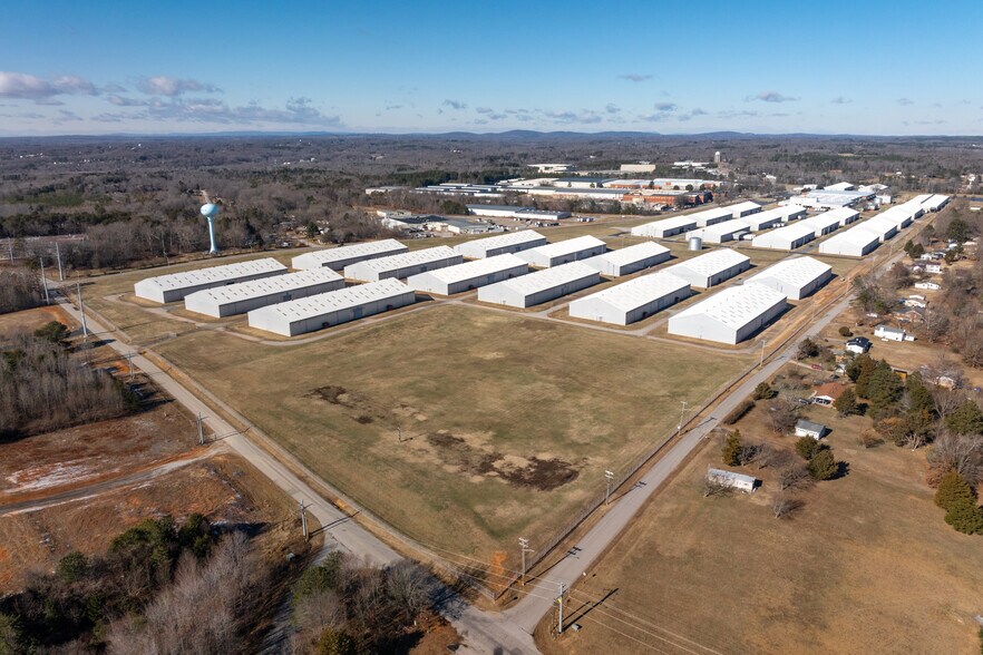 More Photos Of 200 Kentuck Rd, Danville Warehouse For Sale