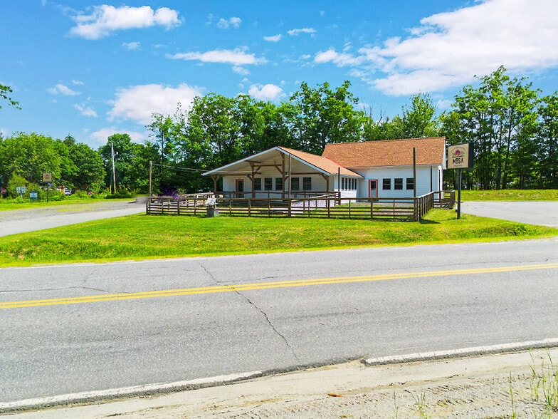 Primary Photo Of 205 W Main St, Liberty Restaurant For Sale