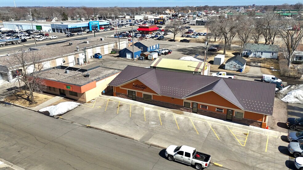 More Photos Of 20 S 32nd Ave S, Saint Cloud Office For Sale