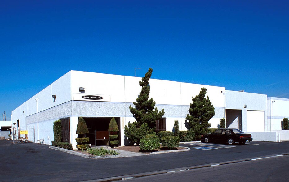 More Photos Of 1171 N Armando St, Anaheim Manufacturing For Lease