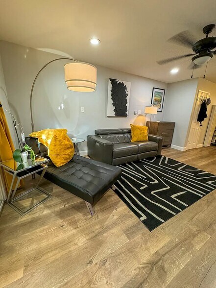 More Photos Of 863 Palomino Dr, Pleasanton Apartments For Sale