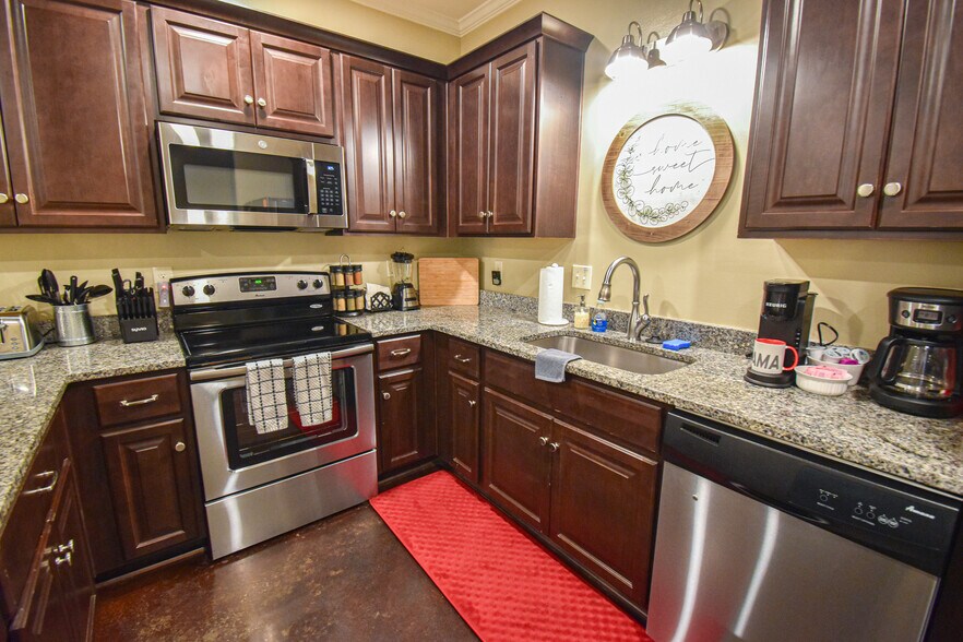 More Photos Of , Tuscaloosa Unknown For Sale