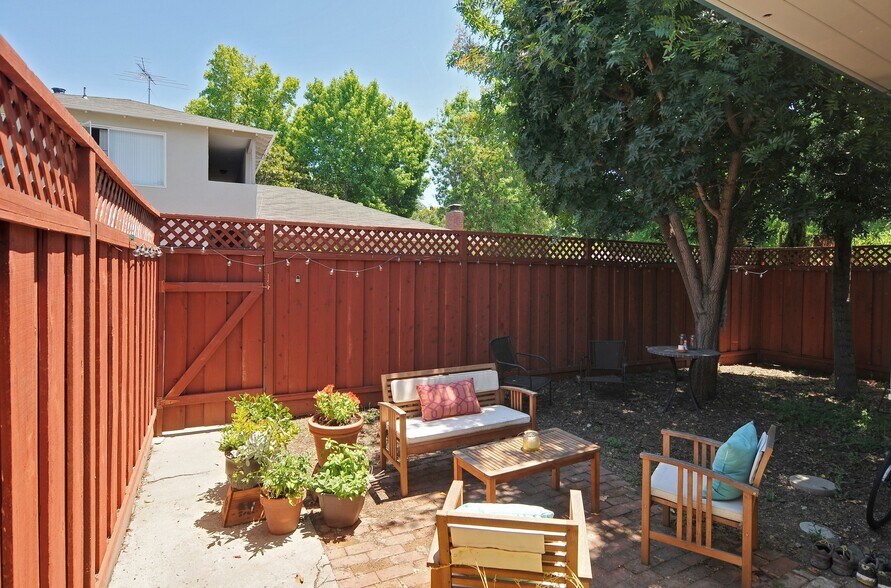 More Photos Of 450-460 Laurel St, Menlo Park Apartments For Sale