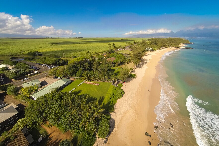 More Photos Of 65 Hana Hwy, Paia Restaurant For Lease