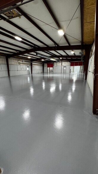 More Photos Of 1540 Genesis Dr, La Porte Service For Lease