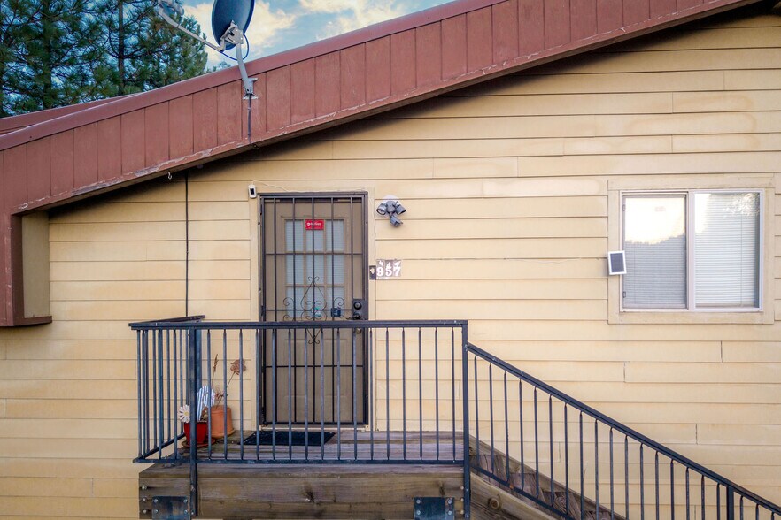 More Photos Of 957 Golden Gate Ter, Grass Valley Sports And Entertainment For Sale