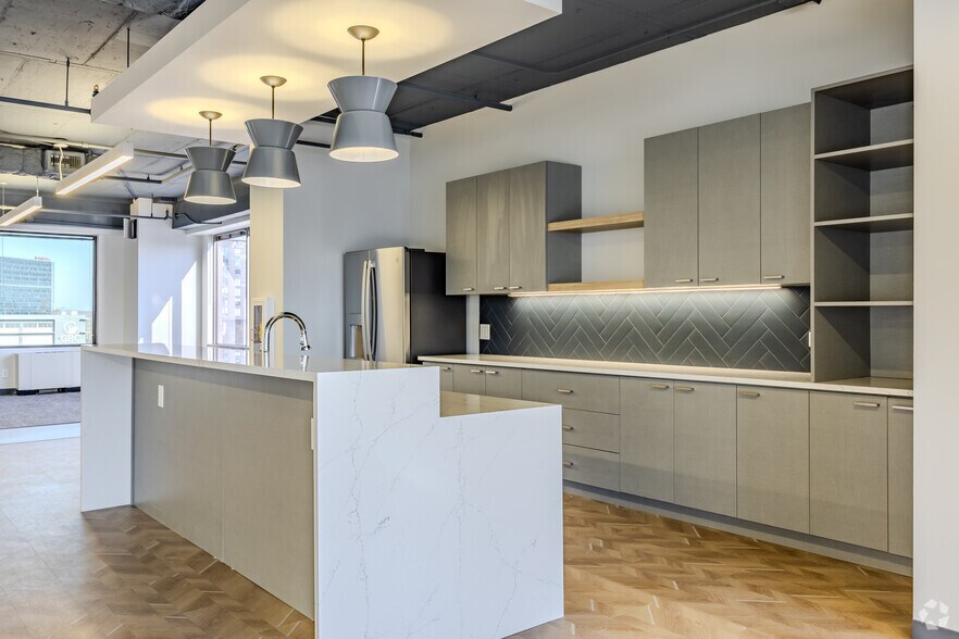 Photo of 8th Floor Ste 850 (Spec)