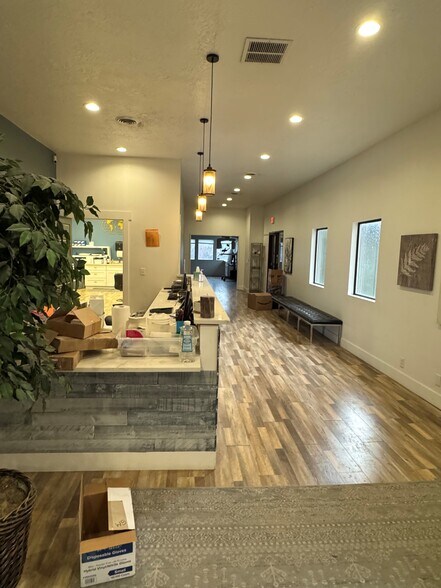 More Photos Of 9075 S Riverside Dr, Sandy Research And Development For Sale