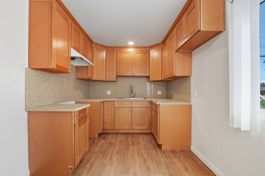 More Photos Of 12143 Downey Ave, Downey Apartments For Sale