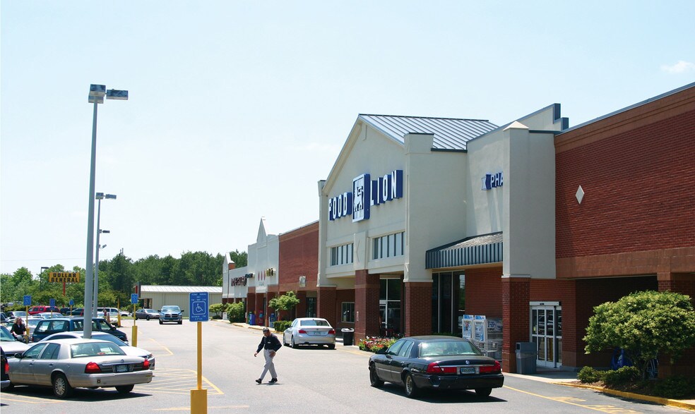 More Photos Of 135 Market Place Dr, North Augusta Unknown For Lease