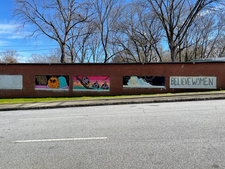 More Photos Of 55 Ormond St, Atlanta Warehouse For Sale