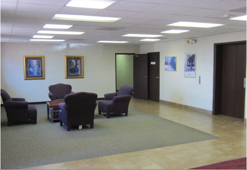 More Photos Of 2620 S Parker Rd, Aurora Office For Lease