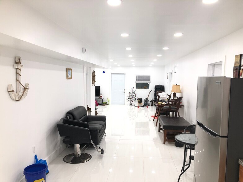 More Photos Of 5337-5401 Pembroke Rd, Hollywood Office Residential For Sale