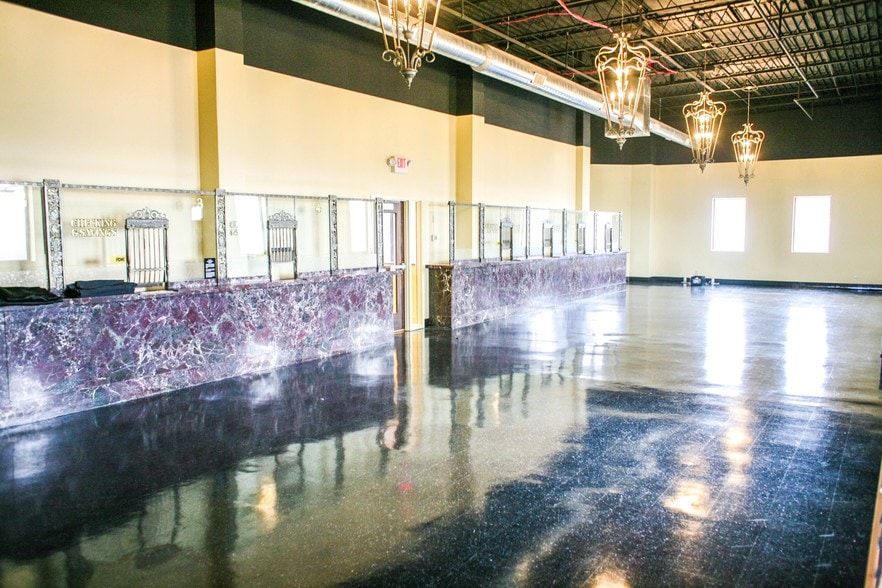 More Photos Of 3606 Gravois Ave, Saint Louis Apartments For Lease