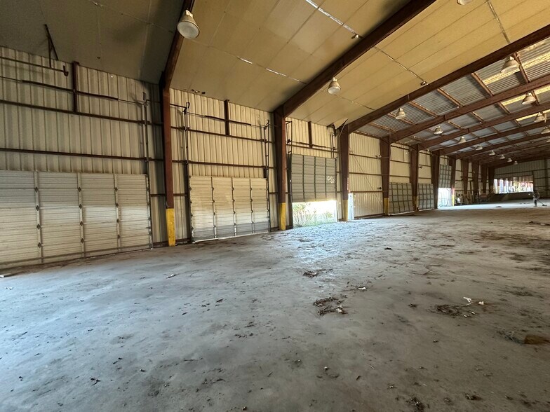 More Photos Of 12201 Lankford Hwy, Hallwood Industrial For Sale