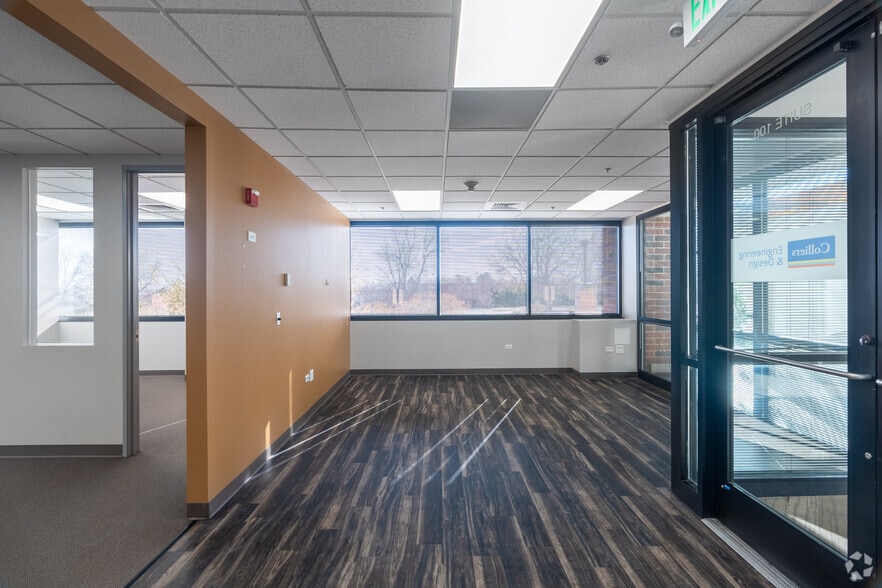 More Photos Of 7110 W Jefferson Ave, Lakewood Unknown For Lease