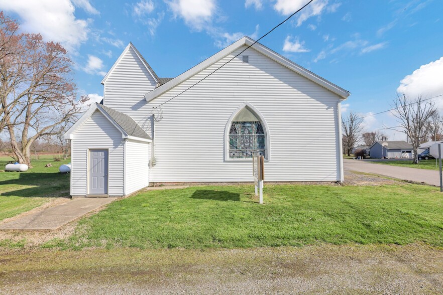 Primary Photo Of 11486 Hayesville Rd, Kingston Flex For Sale