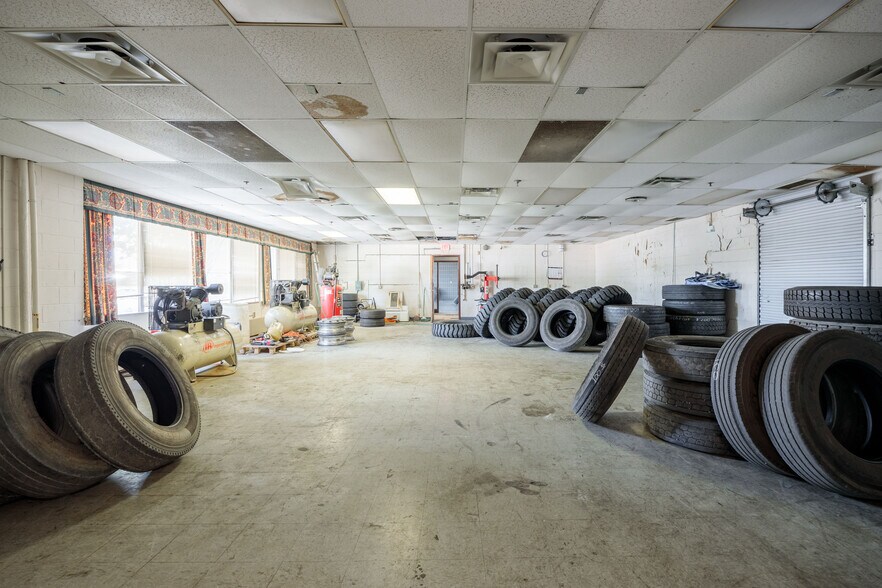 More Photos Of 3405 Commerce Rd, Richmond Warehouse For Sale