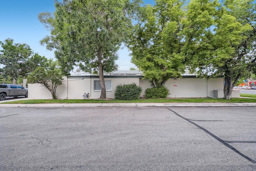 More Photos Of 5353 W Colfax Ave, Denver Office For Sale