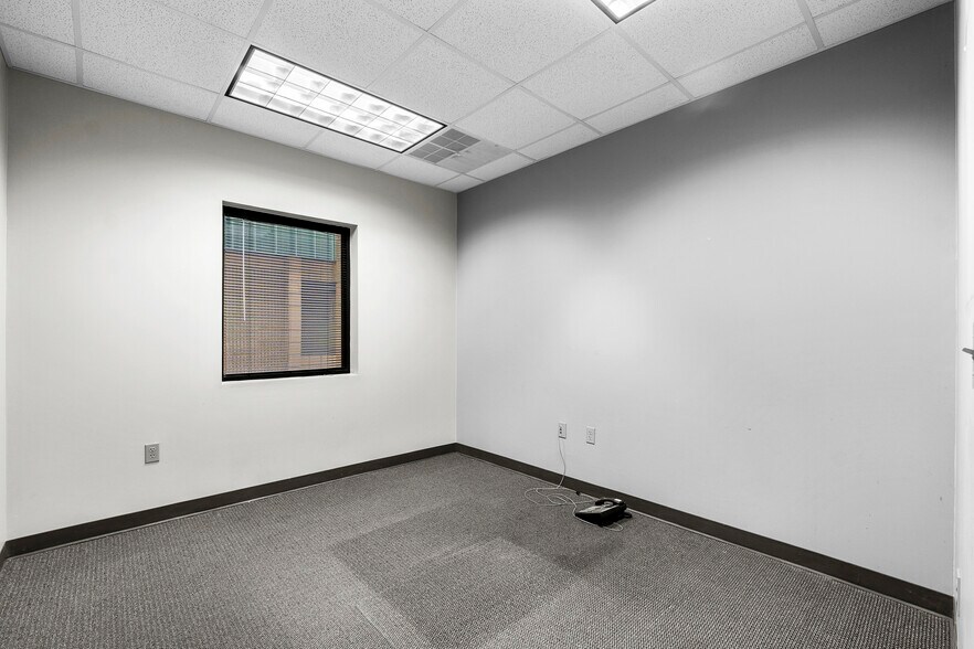 More Photos Of 7200 Highway 150, Greenville Office For Sale