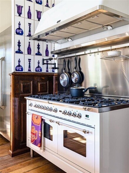 More Photos Of 415 Main St, Arrow Rock Specialty For Sale