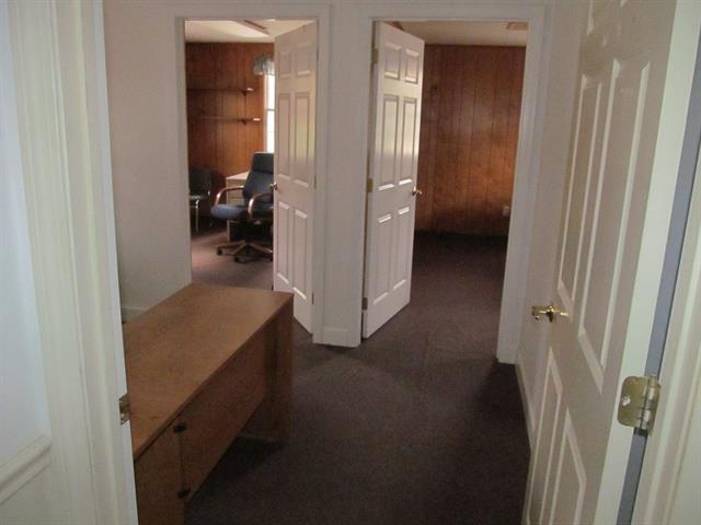 More Photos Of 8 Luxury Dr, Newport Office For Lease