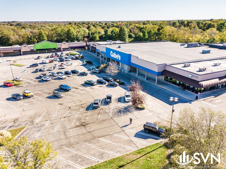 More Photos Of 3120-3180 Richmond Rd, Lexington Unknown For Lease