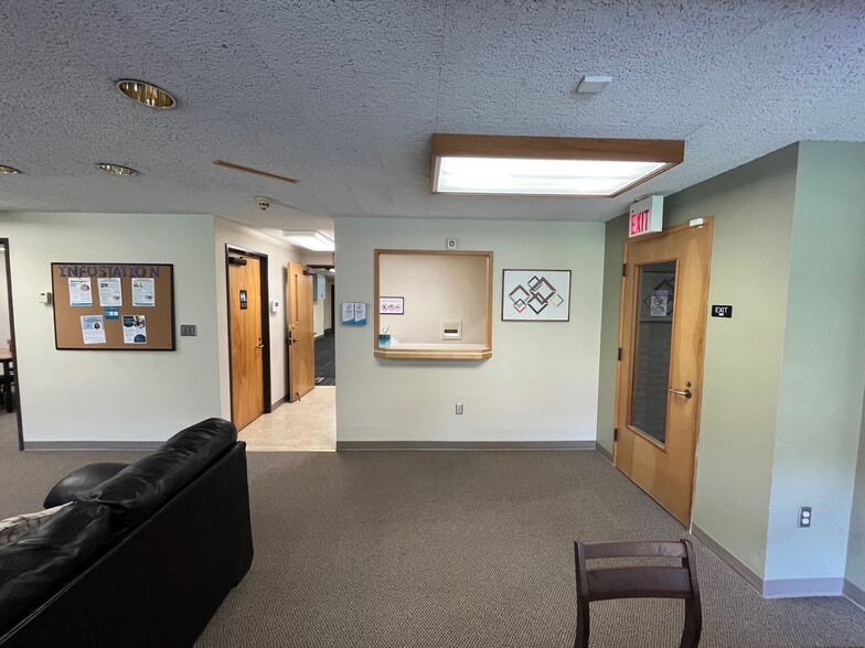 More Photos Of 1200 N 14th Ave, Pasco Medical For Sale