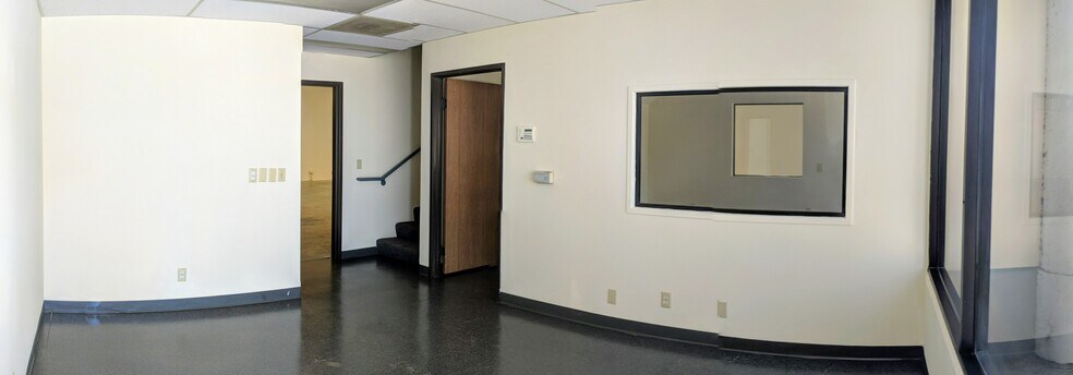 More Photos Of 11137 E Rush St, South El Monte Manufacturing For Lease