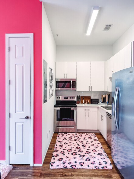 More Photos Of 916 Buchanan St, Nashville Apartments For Sale