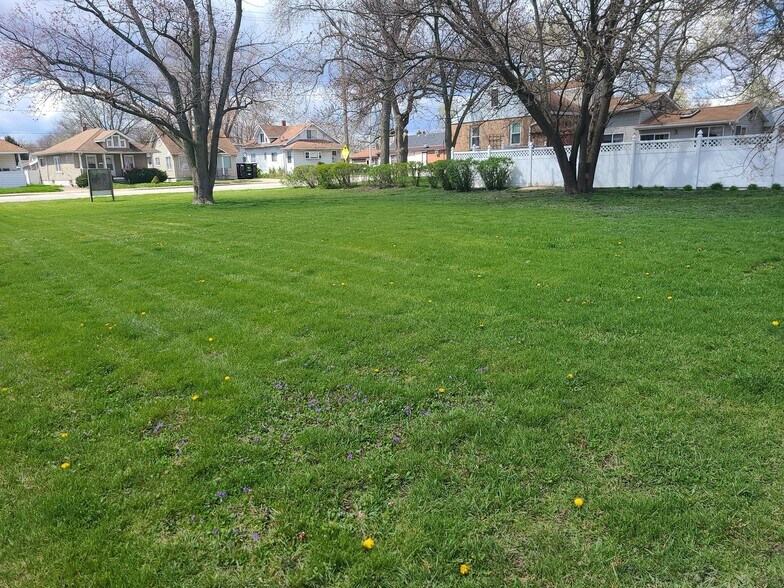 More Photos Of 3121 Chicago Rd, Steger Apartments For Sale