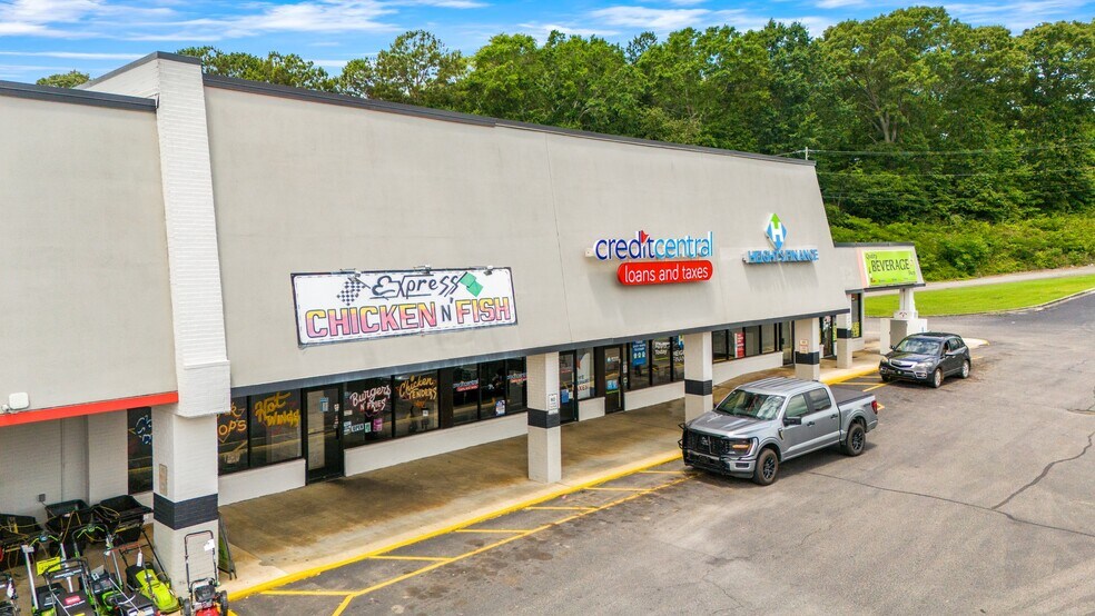 More Photos Of 3073-3187 Highway 431, Roanoke Unknown For Lease