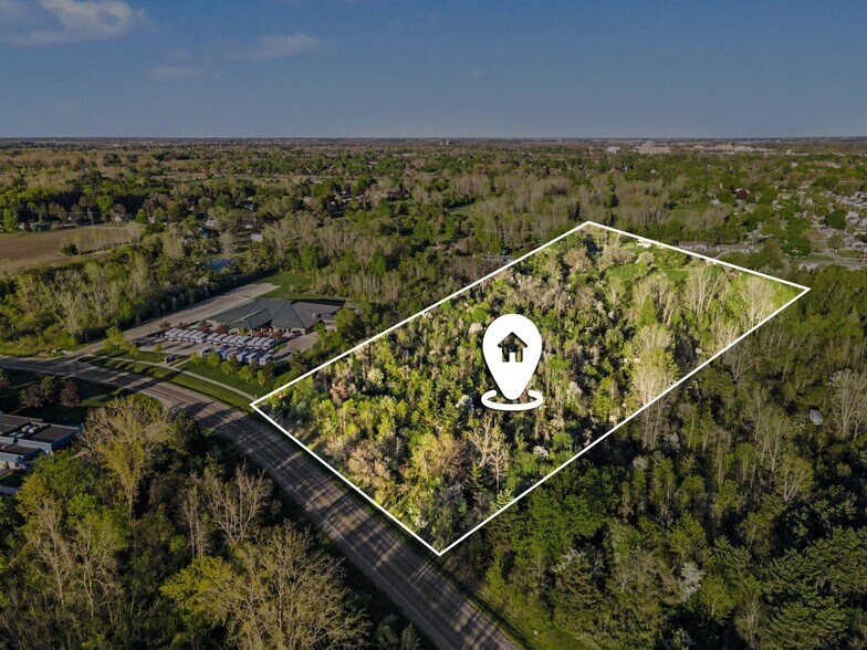 More Photos Of Fashion Square Blvd, Saginaw Land For Sale