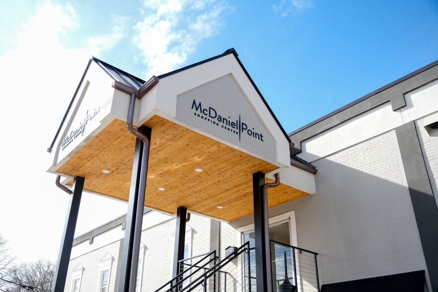 More Photos Of 1990 Augusta St, Greenville Office For Lease