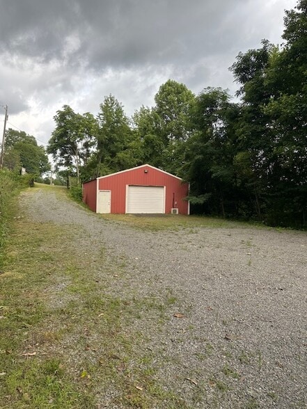 More Photos Of 15126 Veterans Memorial Hwy, Reedsville Industrial For Sale