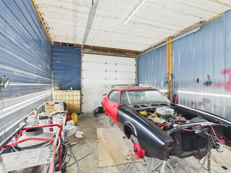 More Photos Of 8031 Ky Route 122, Minnie Warehouse For Sale