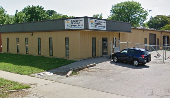 More Photos Of 5618 Troost Ave, Kansas City Flex For Lease