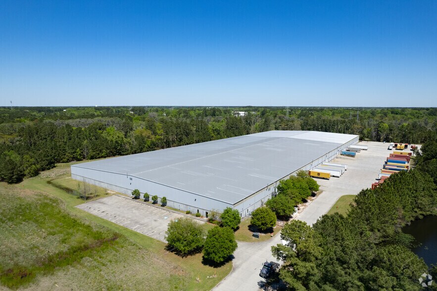 More Photos Of 605 Expansion Blvd, Port Wentworth Warehouse For Lease
